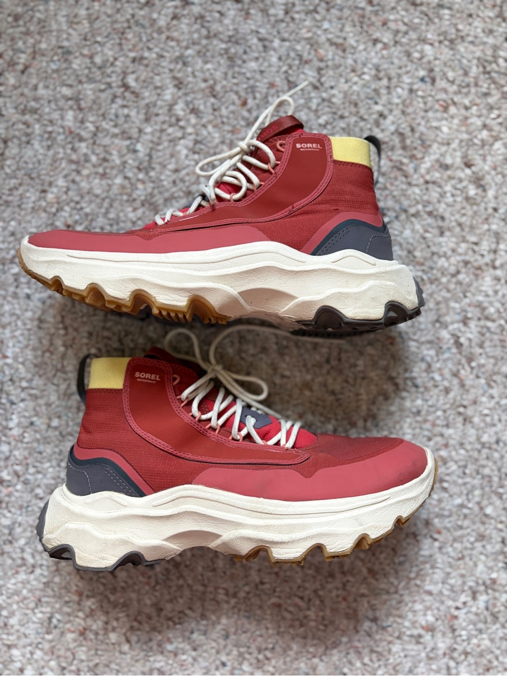 SOREL Kinetic Breakthru Venture Mid WP Boot shoe hiking women’s size 10.5 red - Picture 5 of 6
